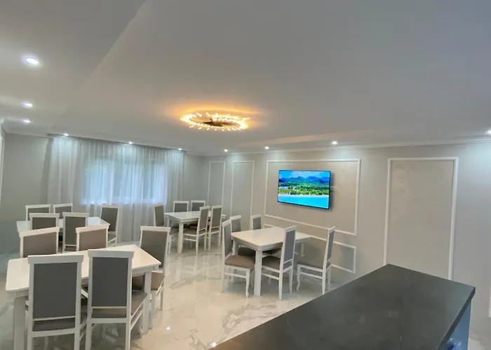 Edelweiss Hotell Lazeshchyna
